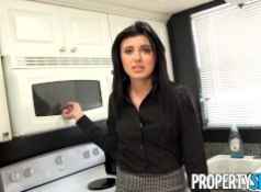 PropertySex Realtor uses her skilled mouth and pussy to convince buyer...